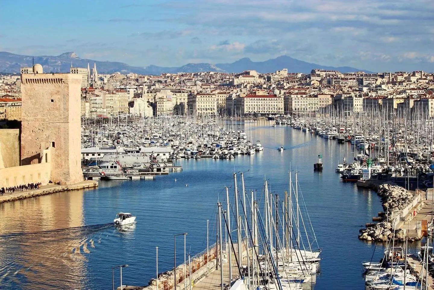 Appartement Lumineux Joliette Panier Vieux-Port Marseille 0*,  France